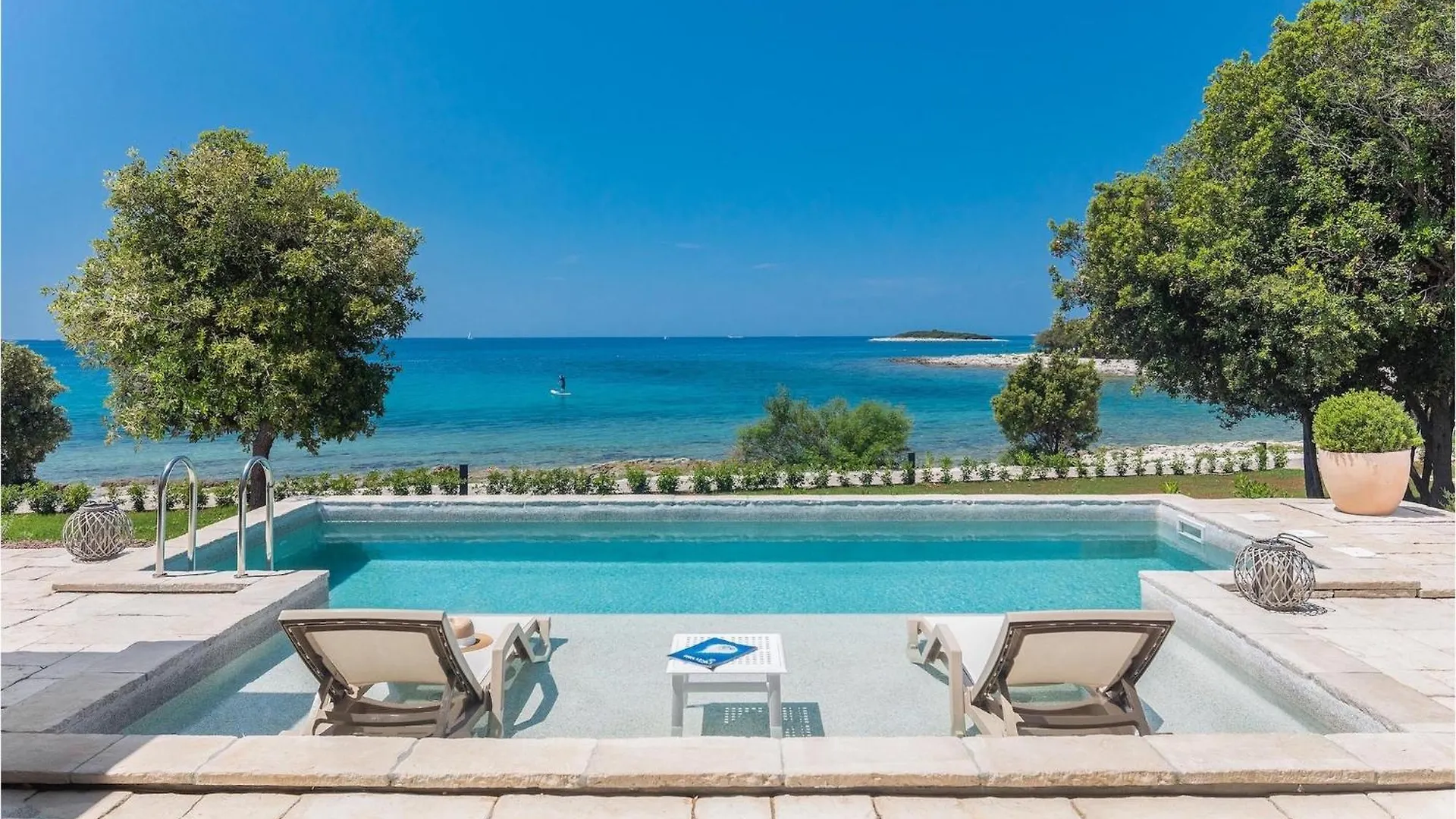 Luxury Beach Villas Porto Bus Pula