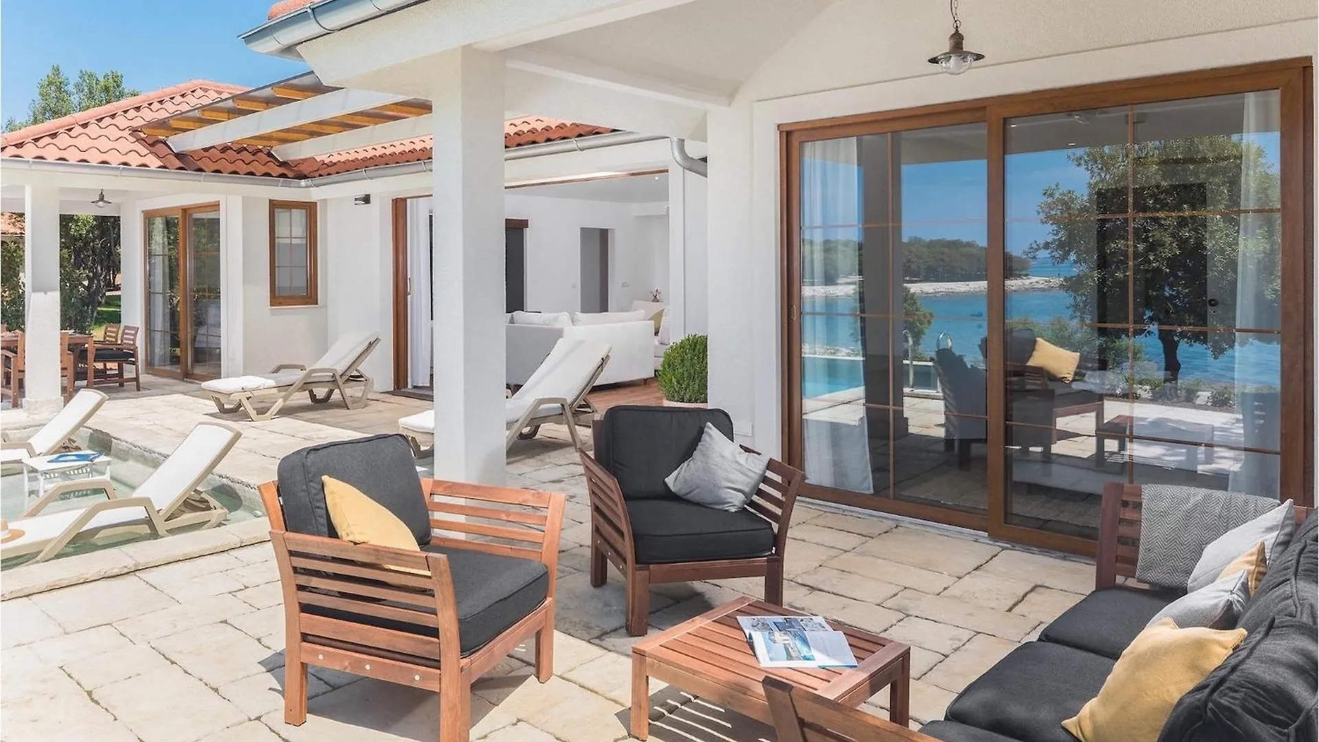 Holiday home Luxury Beach Villas Porto Bus Pula